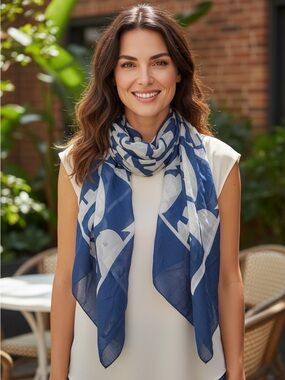 COACH Vintage Oversized Graphic Wordmark Silk Cotton Square Scarf Blue White